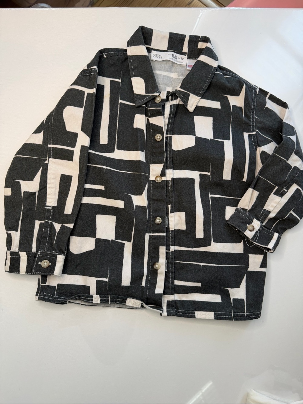 Zara Black & White Geometric Button-Up Shirt